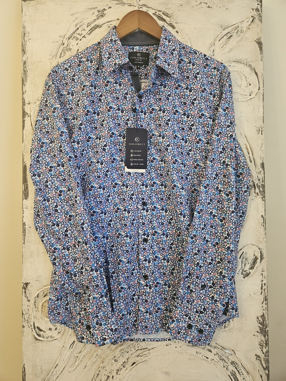 Construct Navy & Blue Floral Long-Sleeve Button-Down Shirt